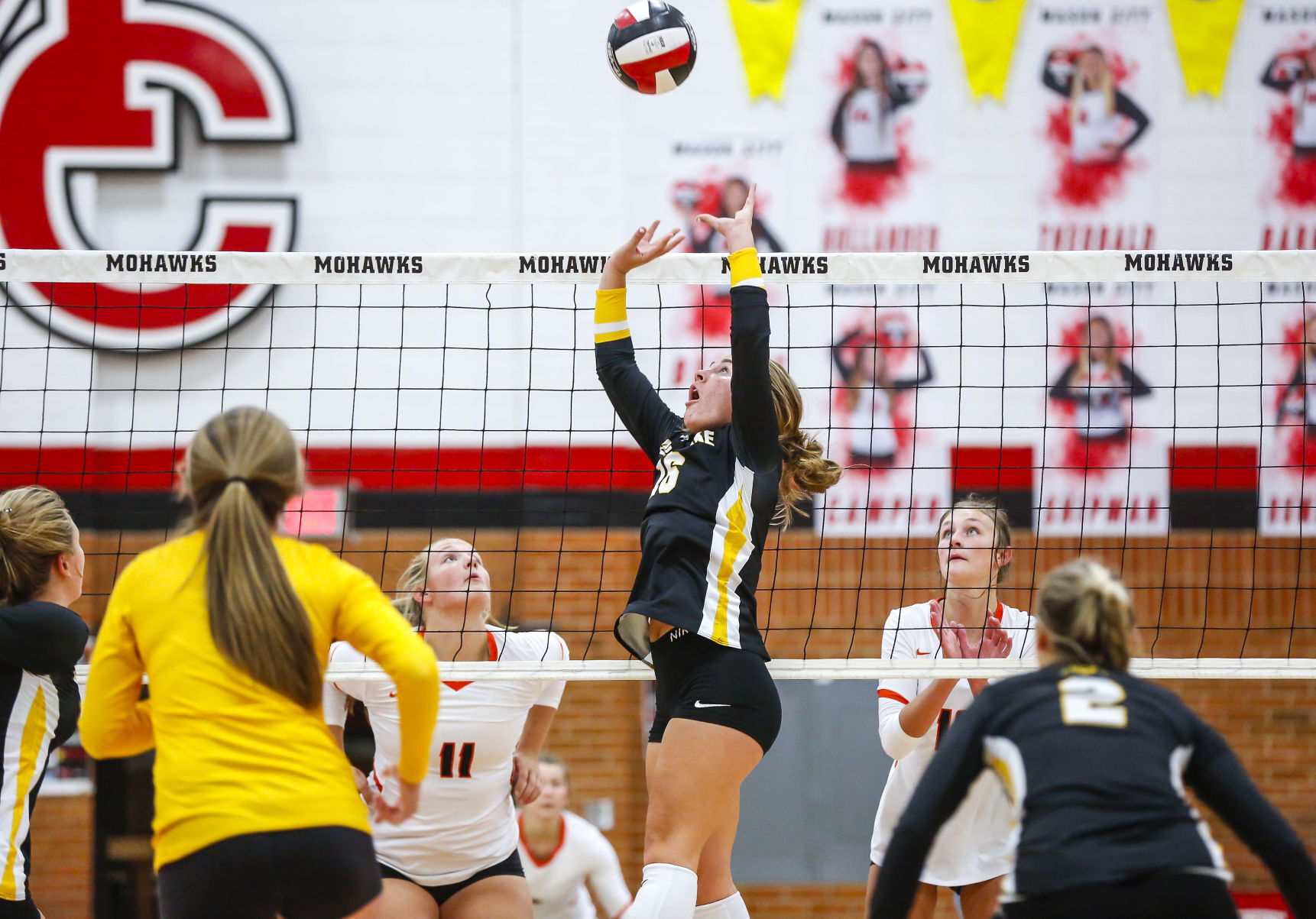 Mason City VBall Triangular 8